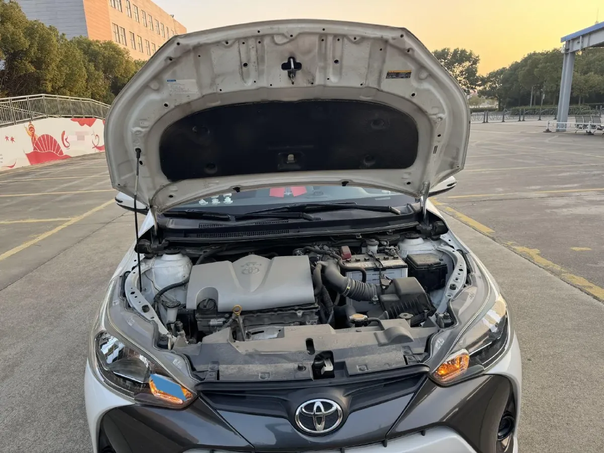 2017 Toyota Yaris L 1.5L 107HP L4 CVT,autocango,china used car exporter,china ev exporter,chinese used car exporter,chinese used ev exporter