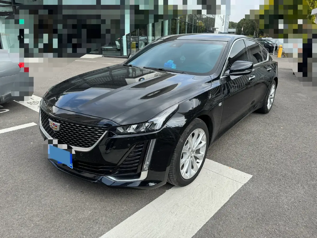 2022 Cadillac CT5 2.0T 237HP L4 10AT