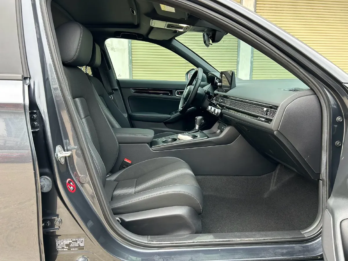 2022 Honda Civic 1.5T 182HP L4 CVT,autocango,china used car exporter,china ev exporter,chinese used car exporter,chinese used ev exporter