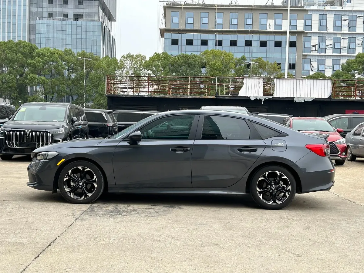 2022 Honda Civic 1.5T 182HP L4 CVT,autocango,china used car exporter,china ev exporter,chinese used car exporter,chinese used ev exporter