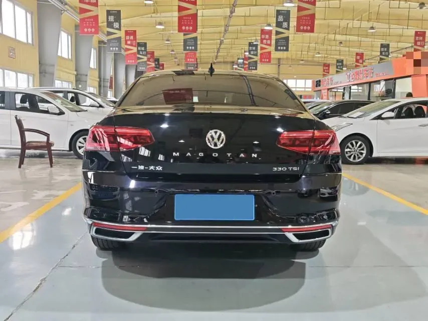 2020 Volkswagen Magotan 2.0T 186HP L4 7DCT,autocango,china used car exporter,china ev exporter,chinese used car exporter,chinese used ev exporter