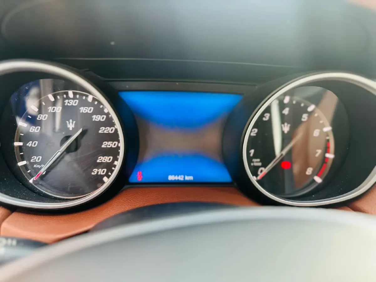 2018 Maserati Levante 3.0T 350HP V6 8AT,autocango,china used car exporter,china ev exporter,chinese used car exporter,chinese used ev exporter