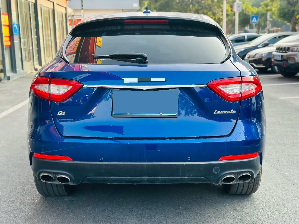 2018 Maserati Levante 3.0T 350HP V6 8AT,autocango,china used car exporter,china ev exporter,chinese used car exporter,chinese used ev exporter