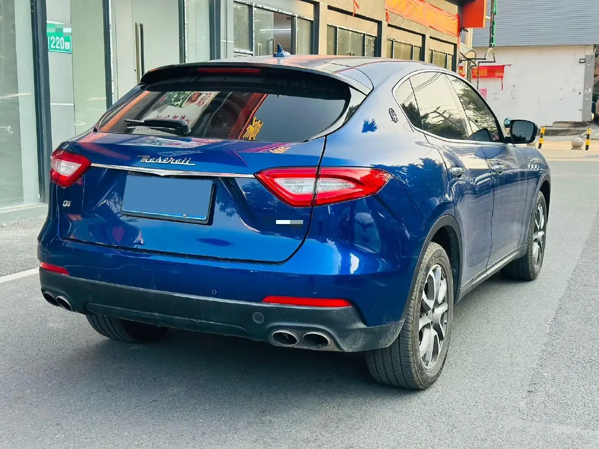 2018 Maserati Levante 3.0T 350HP V6 8AT,autocango,china used car exporter,china ev exporter,chinese used car exporter,chinese used ev exporter
