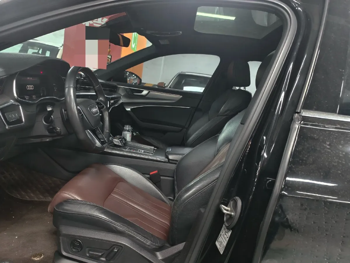 2020 Audi A6L 2.0T 252HP L4 7DCT PHEV 14.1KWH,autocango,china used car exporter,china ev exporter,chinese used car exporter,chinese used ev exporter