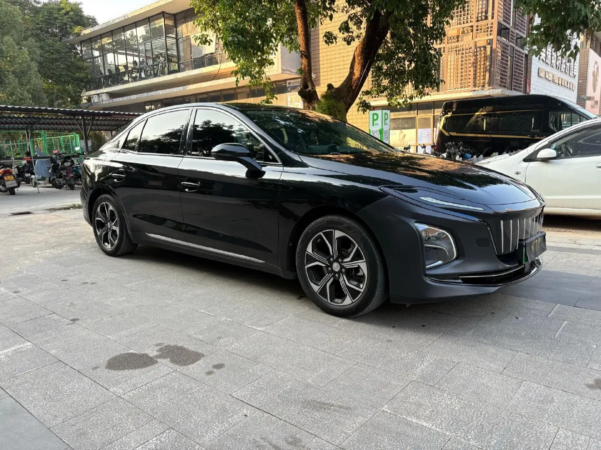 2022 HongQi E-QM5 BEV 56KWH,autocango,china used car exporter,china ev exporter,chinese used car exporter,chinese used ev exporter