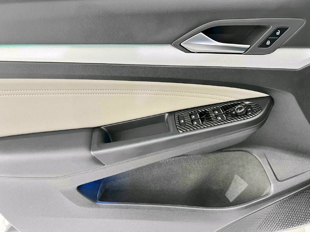 2021 Volkswagen Golf 1.4T 150HP L4 7DCT,autocango,china used car exporter,china ev exporter,chinese used car exporter,chinese used ev exporter