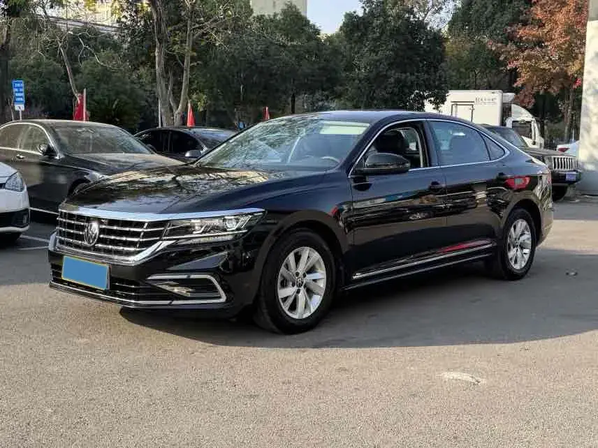 2021 Volkswagen Passat 1.4T 150HP L4 7DCT