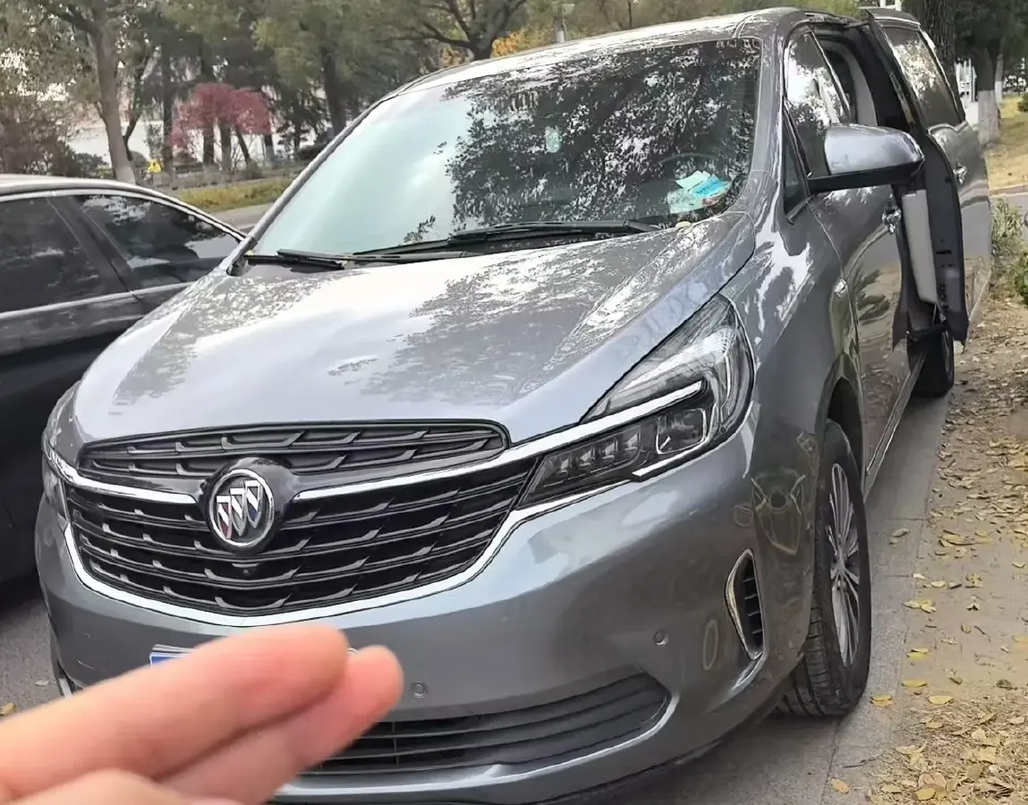 2021 Buick GL8 2.0T 237HP L4 9AT