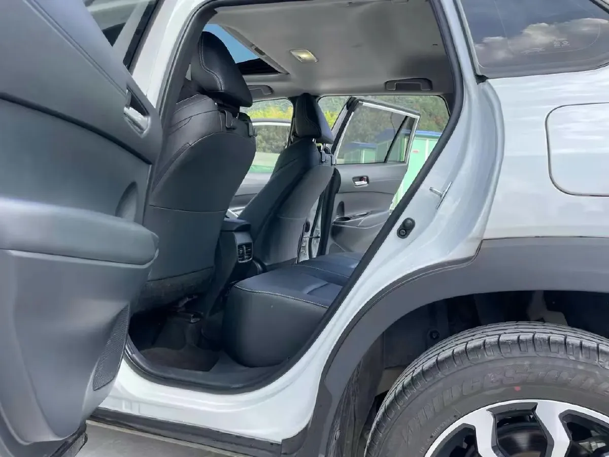 2022 Toyota Frontlander 2.0L 171HP L4 CVT,autocango,china used car exporter,china ev exporter,chinese used car exporter,chinese used ev exporter