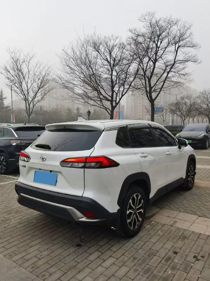 2022 Toyota Frontlander 2.0L 171HP L4 CVT,autocango,china used car exporter,china ev exporter,chinese used car exporter,chinese used ev exporter
