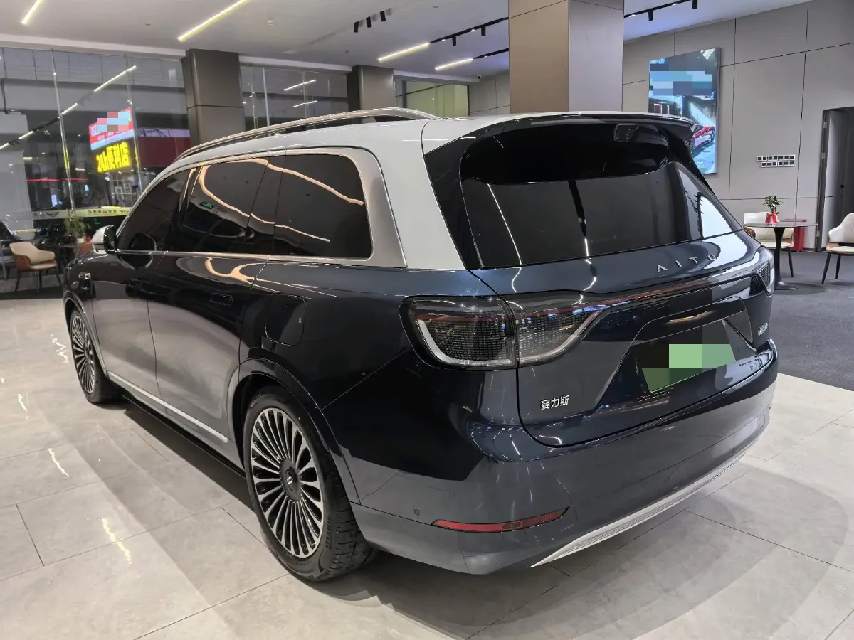 2025 AITO AITO M9 REEV 160HP REEV 52KWH,autocango,china used car exporter,china ev exporter,chinese used car exporter,chinese used ev exporter