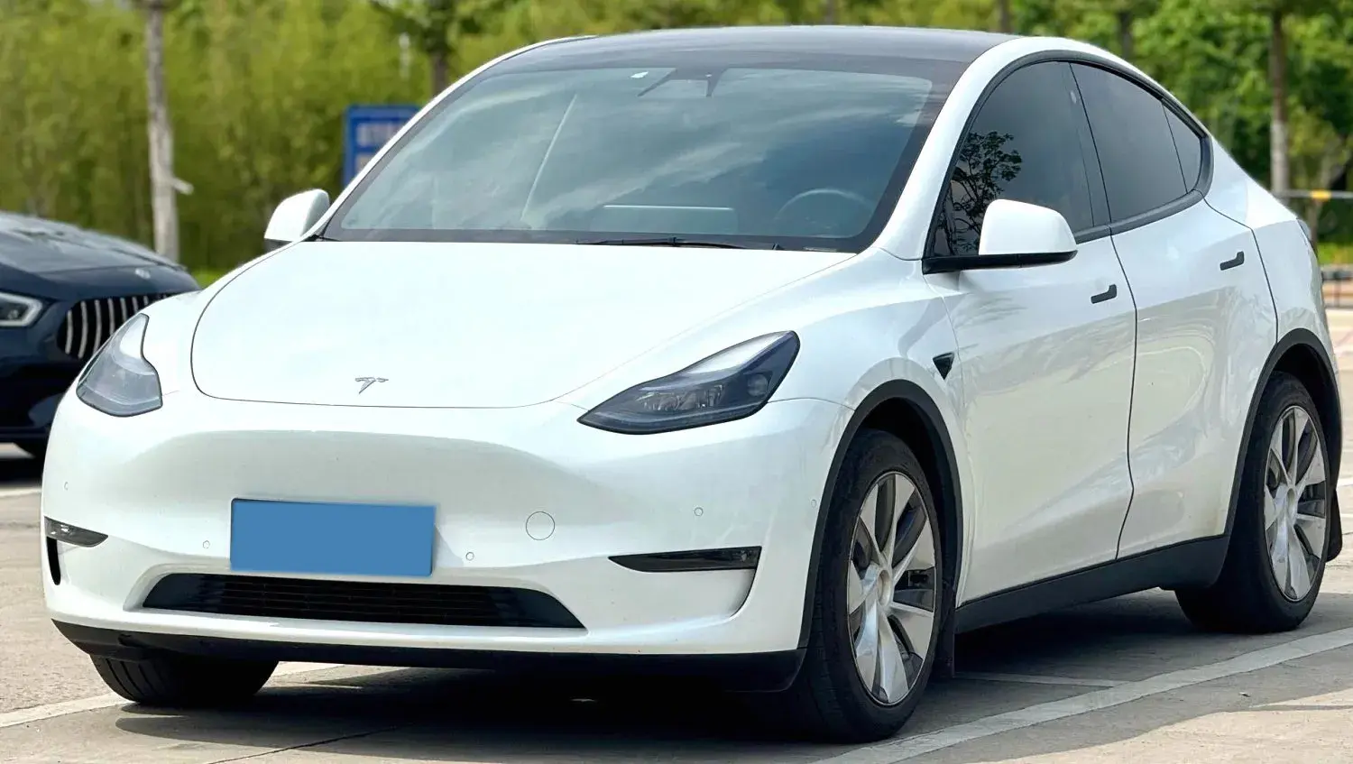2022 Tesla Model Y BEV 78.4KWH