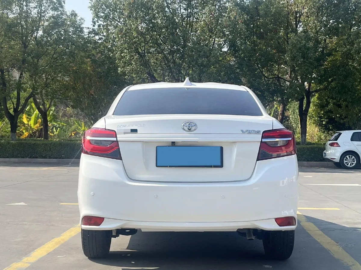 2022 Toyota Vios 1.5L 112HP L4 CVT,autocango,china used car exporter,china ev exporter,chinese used car exporter,chinese used ev exporter