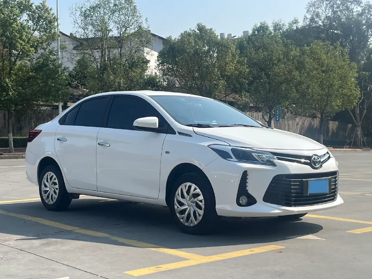 2022 Toyota Vios 1.5L 112HP L4 CVT,autocango,china used car exporter,china ev exporter,chinese used car exporter,chinese used ev exporter