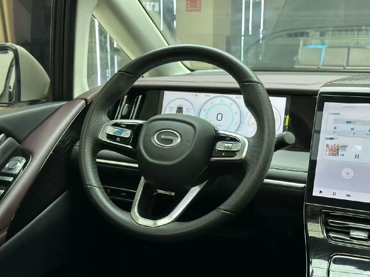 2024 GAC Trumpchi M8 2.0T 252HP L4 8AT,autocango,china used car exporter,china ev exporter,chinese used car exporter,chinese used ev exporter