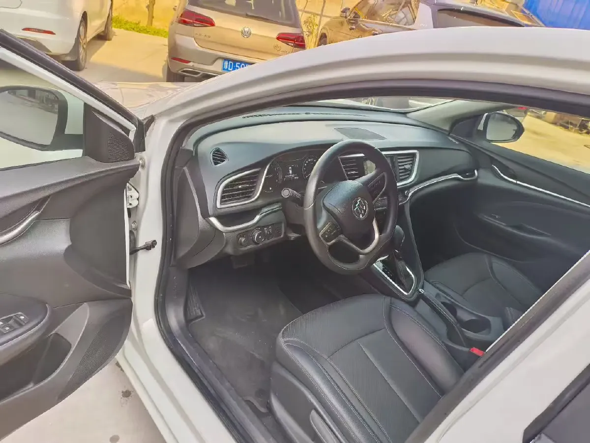 2020 Buick Encore 1.0T 125HP L3 6AT,autocango,china used car exporter,china ev exporter,chinese used car exporter,chinese used ev exporter
