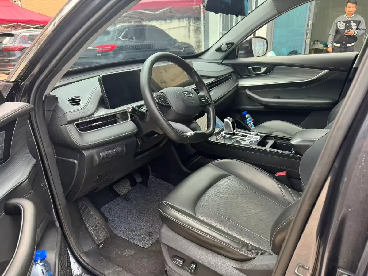 2021 Chery Tiggo 8 Plus 1.6T 197HP L4 7DCT,autocango,china used car exporter,china ev exporter,chinese used car exporter,chinese used ev exporter