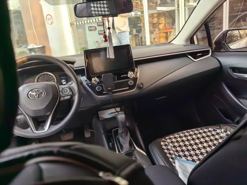 2021 Toyota Corolla 1.2T 116HP L4 CVT,autocango,china used car exporter,china ev exporter,chinese used car exporter,chinese used ev exporter