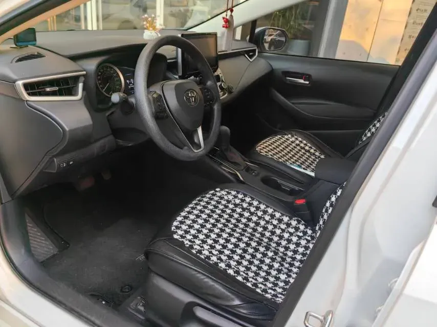 2021 Toyota Corolla 1.2T 116HP L4 CVT,autocango,china used car exporter,china ev exporter,chinese used car exporter,chinese used ev exporter