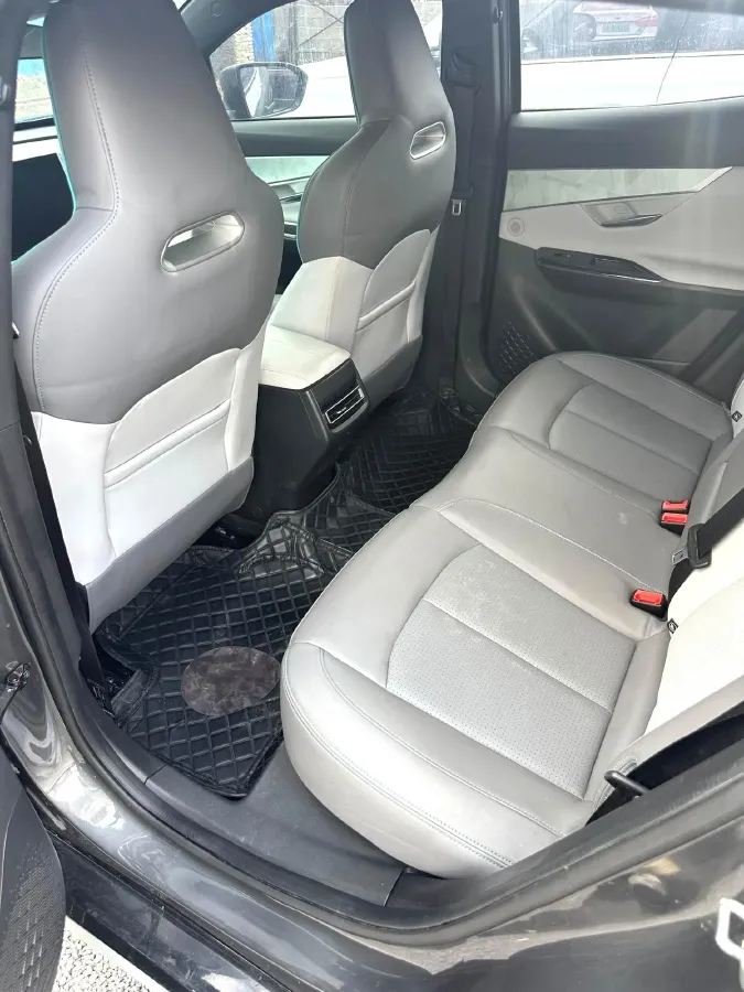 2023 ChangAn UNI-T 1.5T 188HP L4 7DCT,autocango,china used car exporter,china ev exporter,chinese used car exporter,chinese used ev exporter