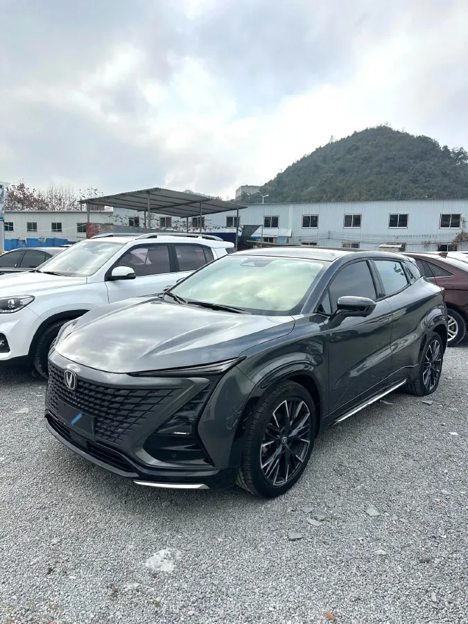 2023 ChangAn UNI-T 1.5T 188HP L4 7DCT,autocango,china used car exporter,china ev exporter,chinese used car exporter,chinese used ev exporter