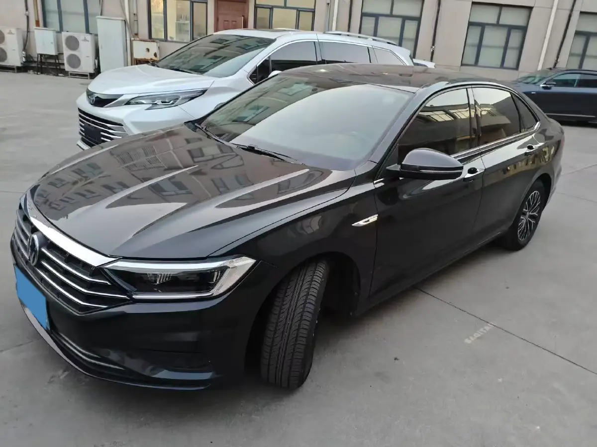 2020 Volkswagen Sagitar 1.4T 150HP L4 7DCT