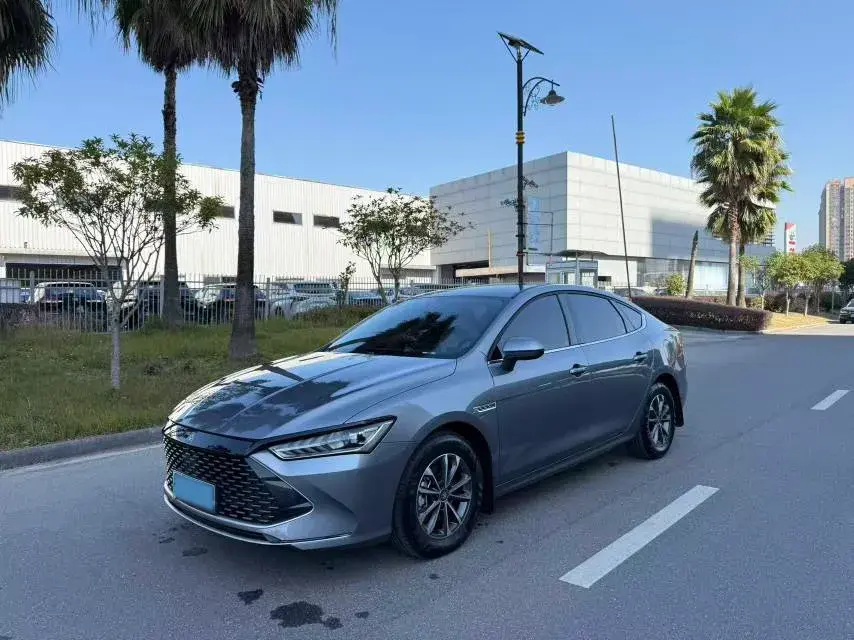 2021 BYD e2 BEV 43.2KWH