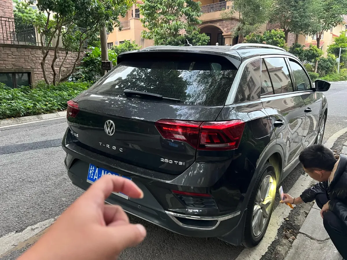 2020 Volkswagen T-Roc 1.4T 131HP L4 7DCT,autocango,china used car exporter,china ev exporter,chinese used car exporter,chinese used ev exporter