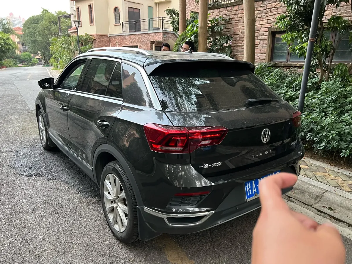 2020 Volkswagen T-Roc 1.4T 131HP L4 7DCT,autocango,china used car exporter,china ev exporter,chinese used car exporter,chinese used ev exporter