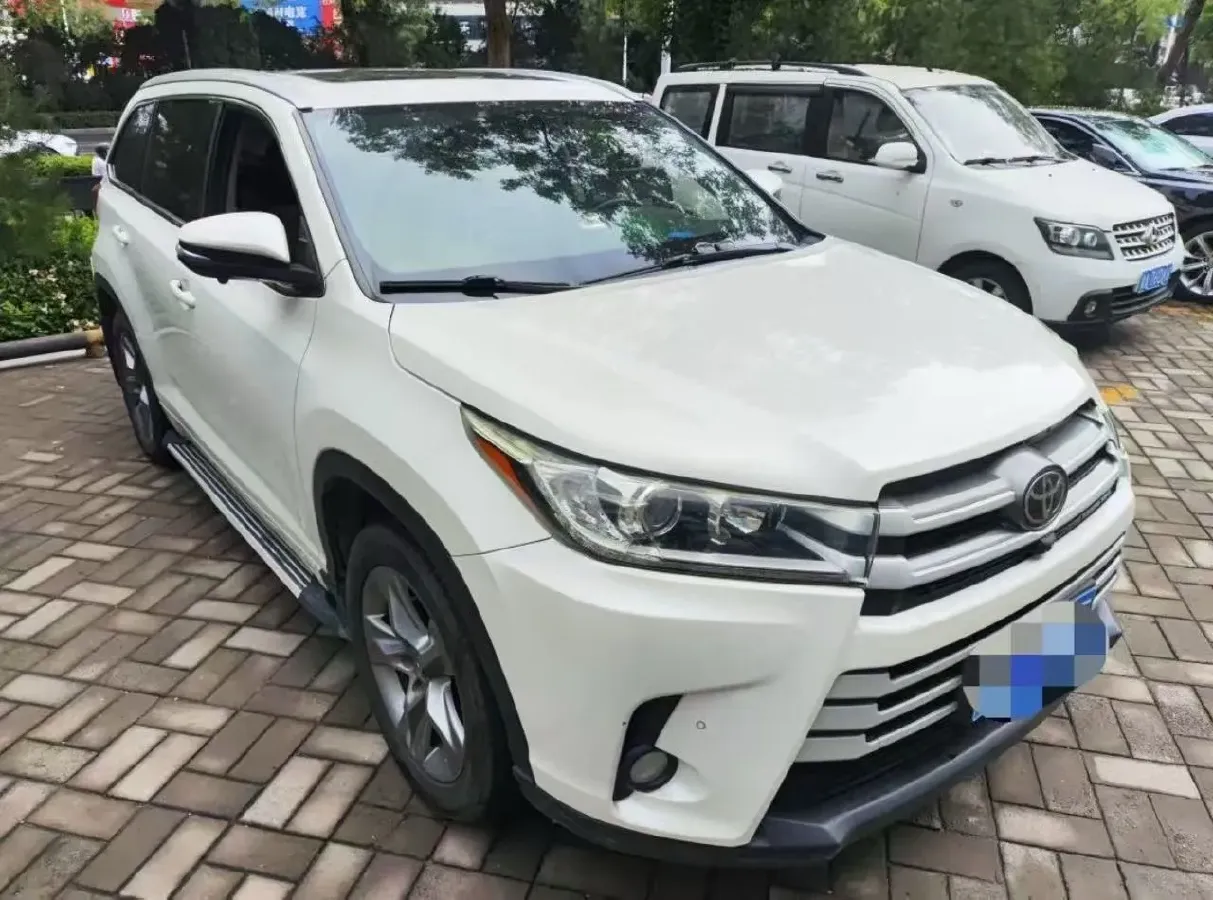2018 Toyota Highlander 2.0T 220HP L4 6AT,autocango,china used car exporter,china ev exporter,chinese used car exporter,chinese used ev exporter