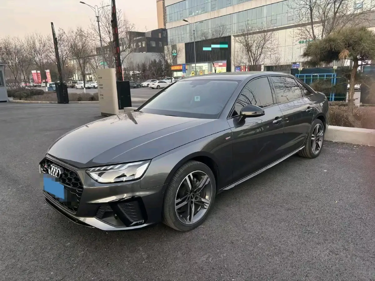 2020 Audi A4L 2.0T 190HP L4 7DCT