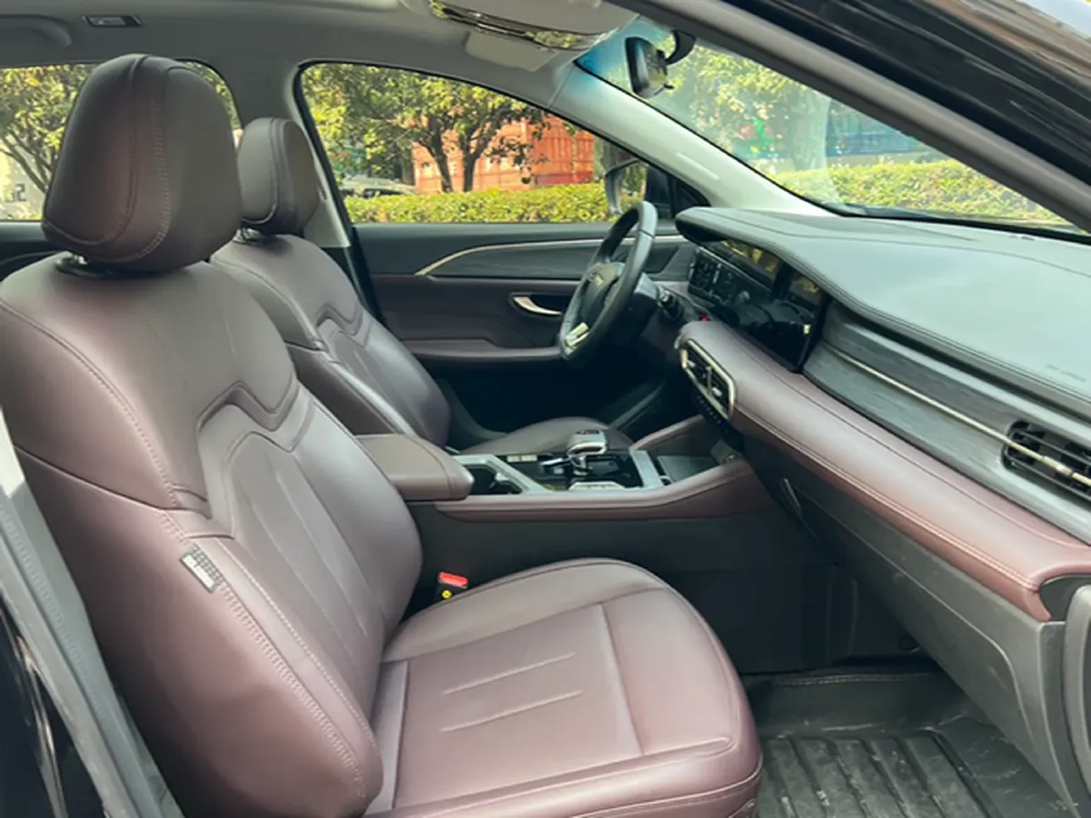 2024 Jetour X90 Plus 1.6T 197HP L4 7DCT,autocango,china used car exporter,china ev exporter,chinese used car exporter,chinese used ev exporter