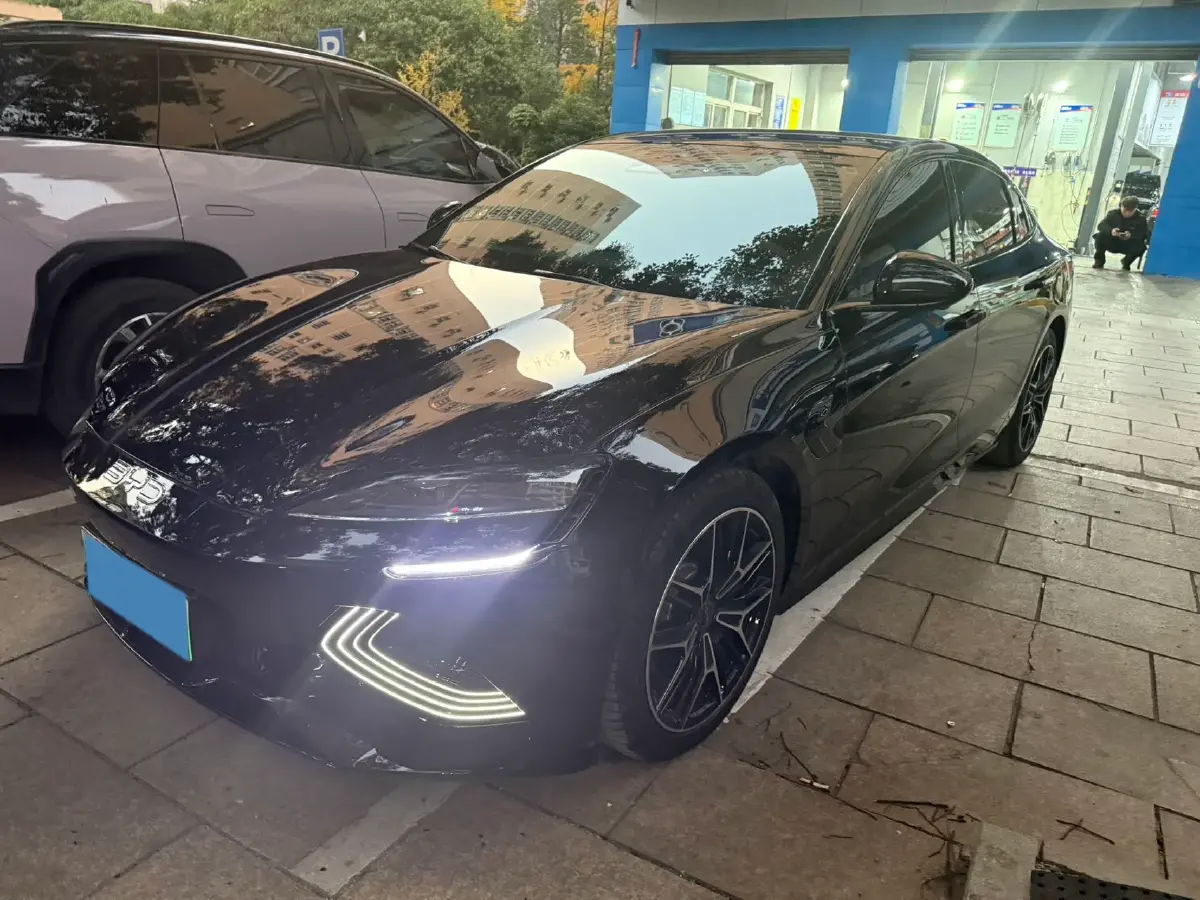 2025 BYD Seal BEV 80.64KWH