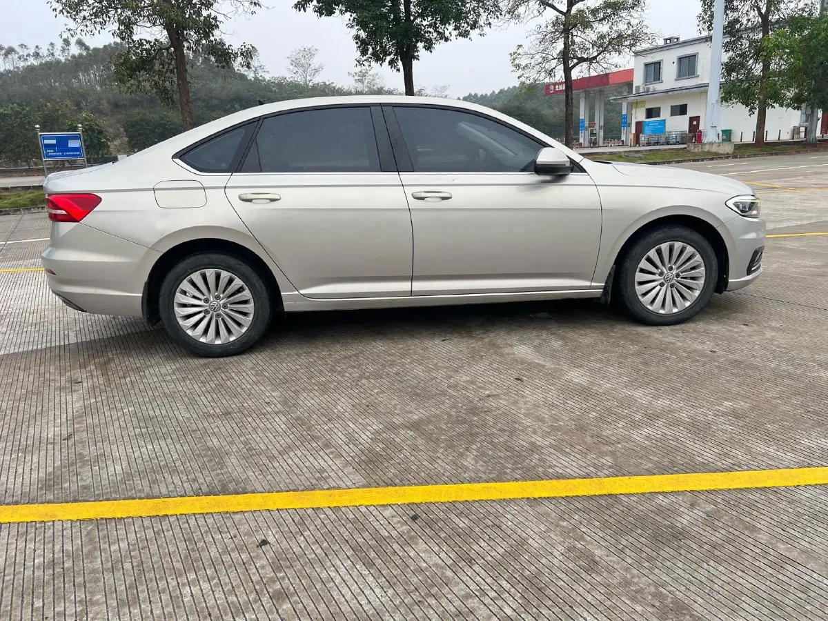 2018 Volkswagen Lavida 1.2T 116HP L4 7DCT,autocango,china used car exporter,china ev exporter,chinese used car exporter,chinese used ev exporter
