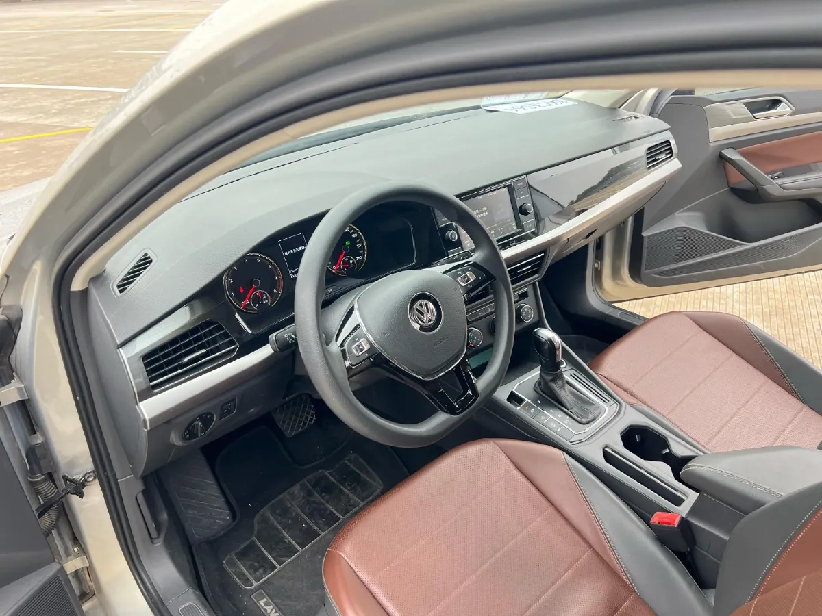 2018 Volkswagen Lavida 1.2T 116HP L4 7DCT,autocango,china used car exporter,china ev exporter,chinese used car exporter,chinese used ev exporter