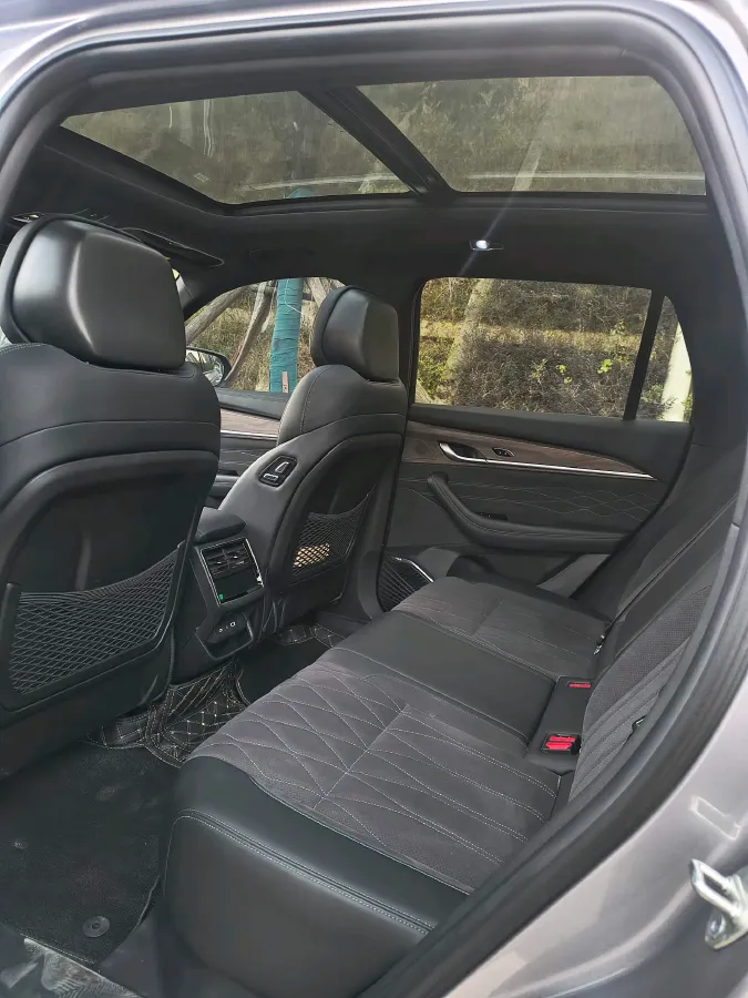 2026 Geely Monjaro 2.0T 272HP L4 8AT,autocango,china used car exporter,china ev exporter,chinese used car exporter,chinese used ev exporter