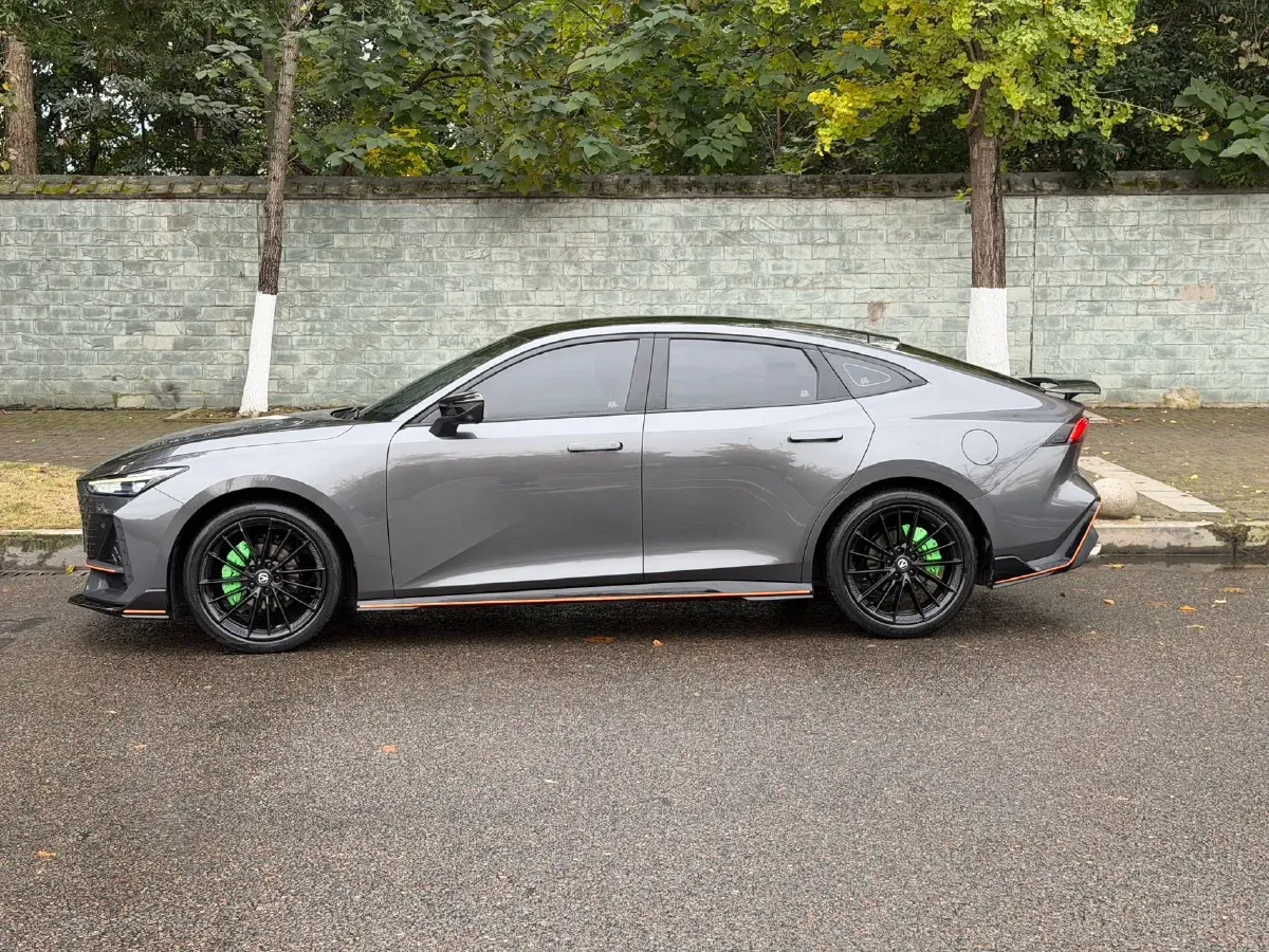 2023 ChangAn UNI-V 1.5T 188HP L4 7DCT,autocango,china used car exporter,china ev exporter,chinese used car exporter,chinese used ev exporter