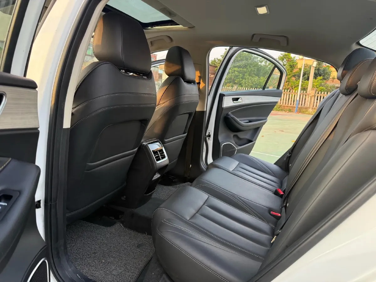 2021 Chery Arrizo 5 Plus 1.5L 116HP L4 CVT,autocango,china used car exporter,china ev exporter,chinese used car exporter,chinese used ev exporter