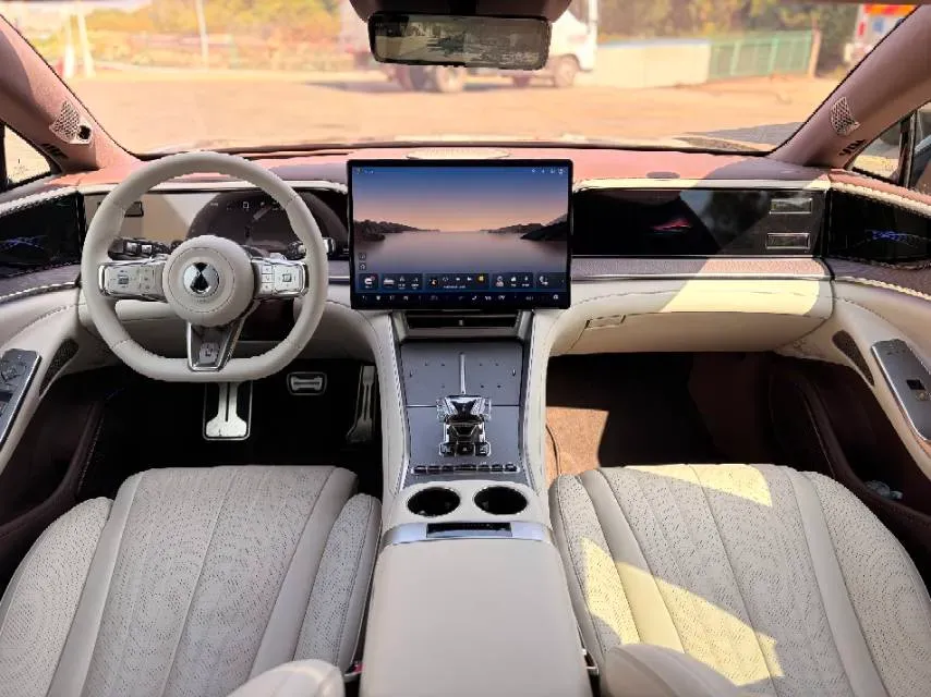 2024 Denza DenzaZ9GT 2.0T 207HP L4 E-CVT PHEV 38.5KWH,autocango,china used car exporter,china ev exporter,chinese used car exporter,chinese used ev exporter