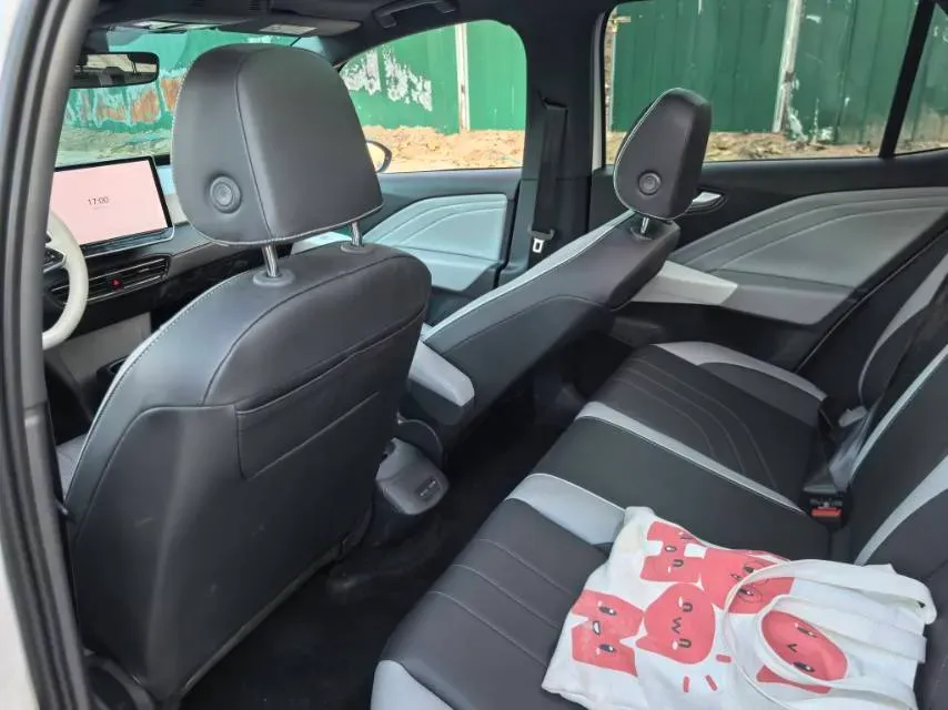 2025 Volkswagen ID.3 BEV 52.8KWH,autocango,china used car exporter,china ev exporter,chinese used car exporter,chinese used ev exporter