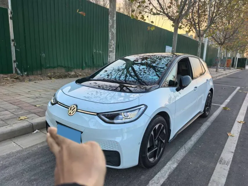 2025 Volkswagen ID.3 BEV 52.8KWH,autocango,china used car exporter,china ev exporter,chinese used car exporter,chinese used ev exporter