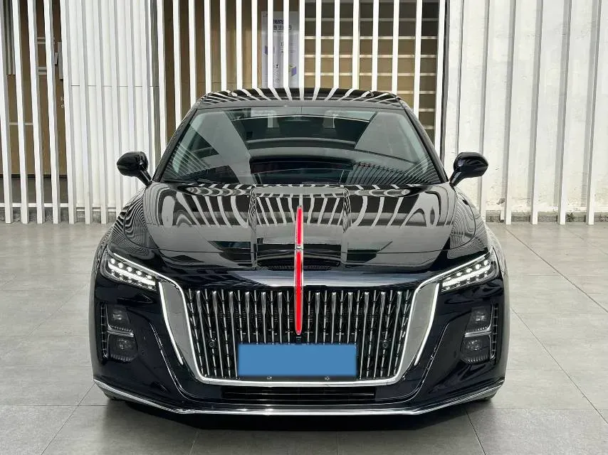 2024 HongQi H5 2.0T 224HP L4 8AT,autocango,china used car exporter,china ev exporter,chinese used car exporter,chinese used ev exporter