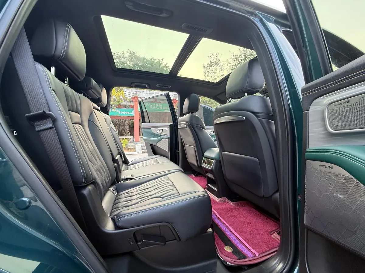 2022 GAC Trumpchi GS8 2.0T 252HP L4 8AT,autocango,china used car exporter,china ev exporter,chinese used car exporter,chinese used ev exporter