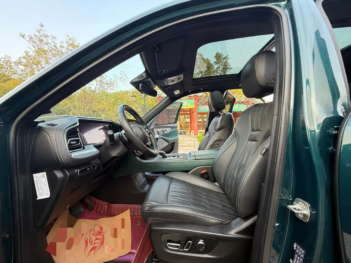 2022 GAC Trumpchi GS8 2.0T 252HP L4 8AT,autocango,china used car exporter,china ev exporter,chinese used car exporter,chinese used ev exporter