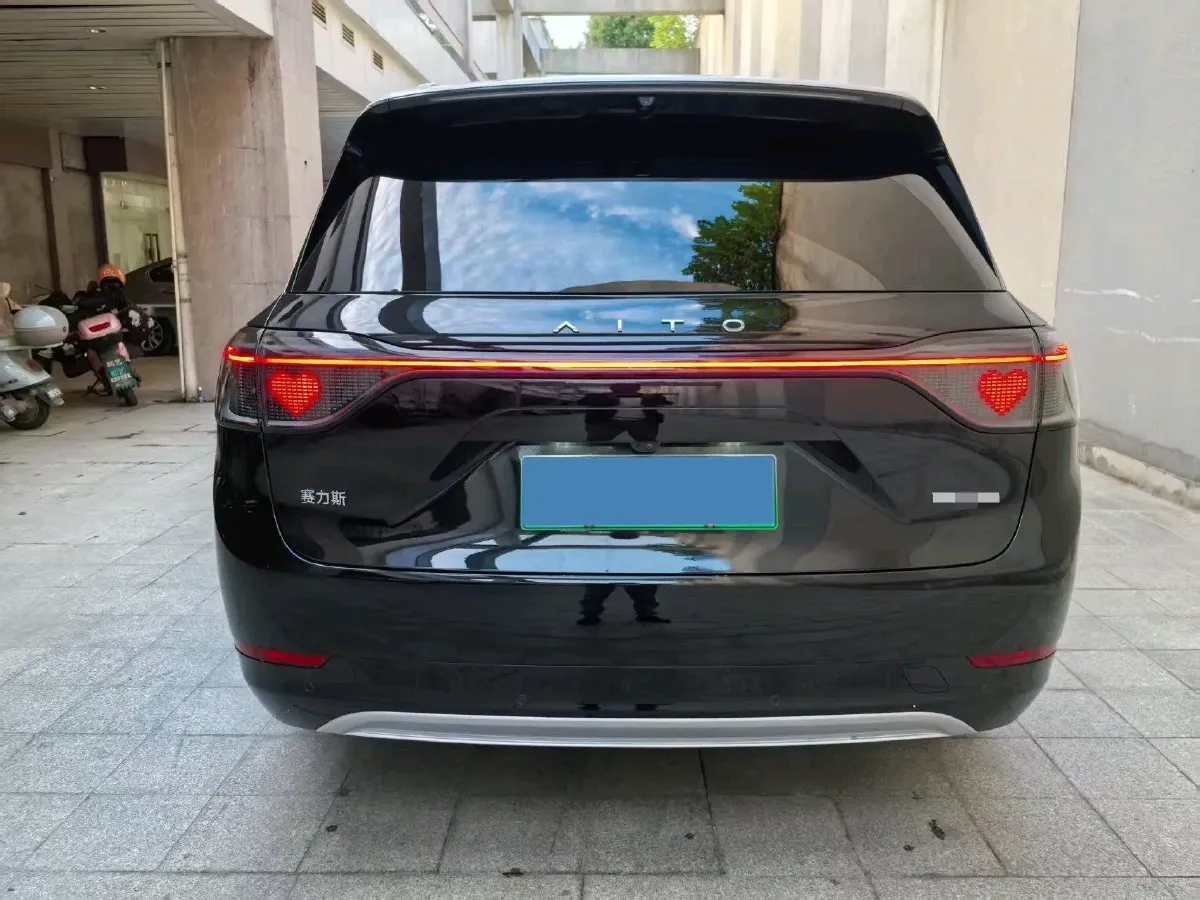 2024 AITO AITO M9 1.5T 152HP L4 REEV 42KWH,autocango,china used car exporter,china ev exporter,chinese used car exporter,chinese used ev exporter