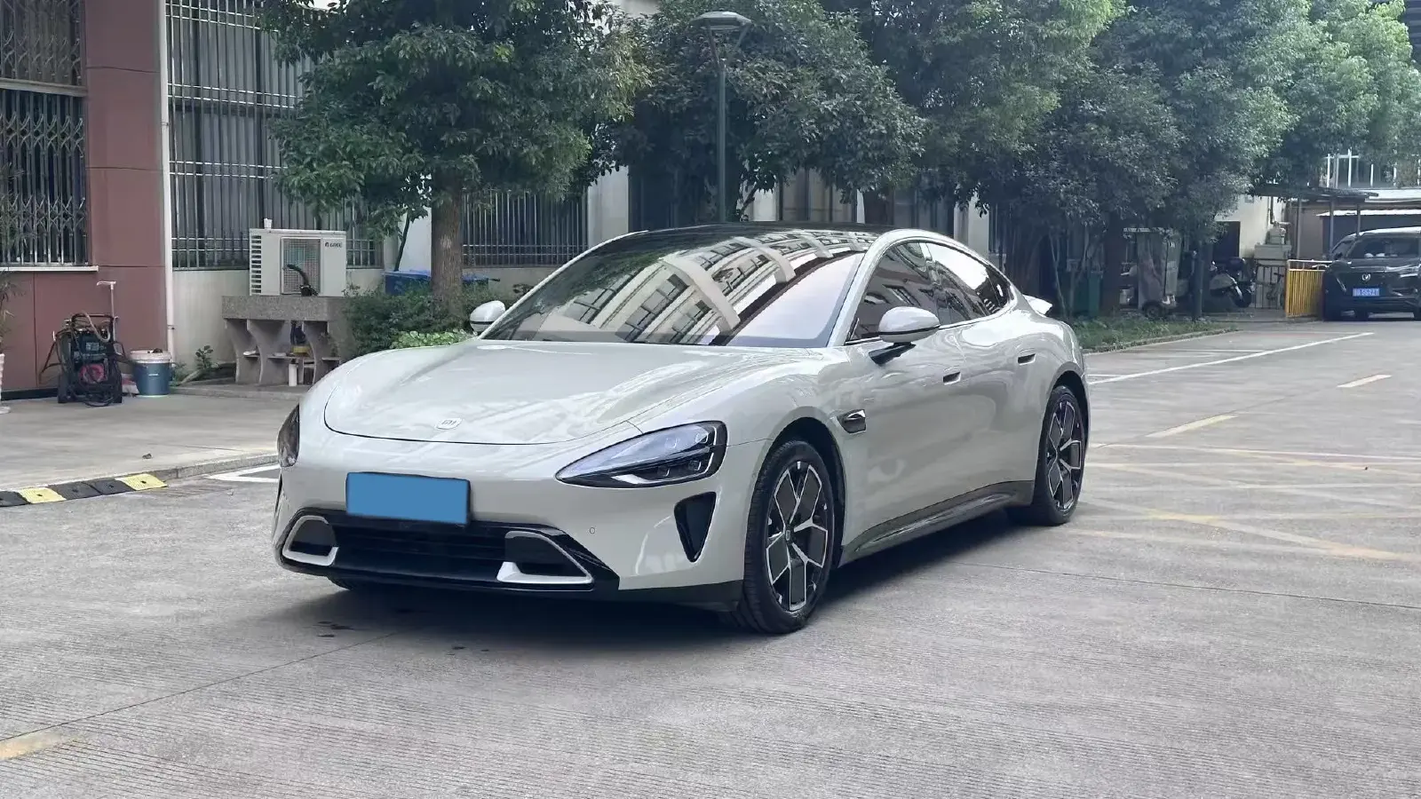 2024 MI SU7 BEV 73.6KWH