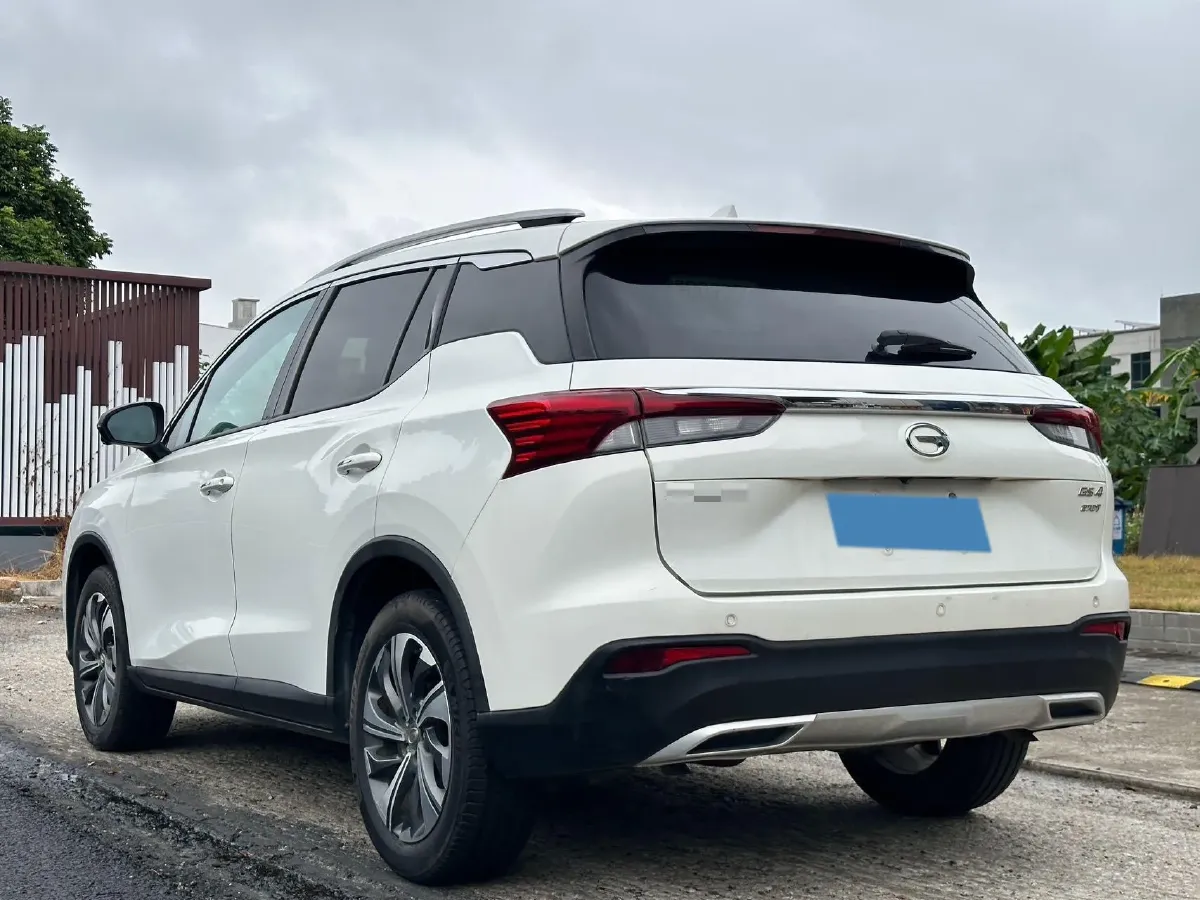 2021 GAC Trumpchi GS4 1.5T 169HP L4 6AT,autocango,china used car exporter,china ev exporter,chinese used car exporter,chinese used ev exporter