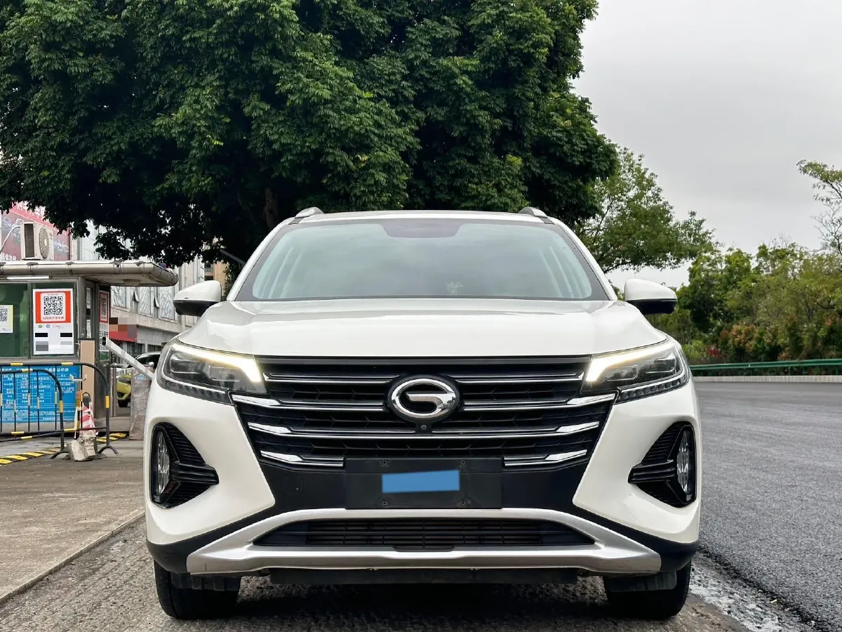 2021 GAC Trumpchi GS4 1.5T 169HP L4 6AT,autocango,china used car exporter,china ev exporter,chinese used car exporter,chinese used ev exporter