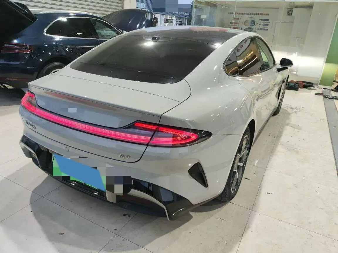 2024 MI SU7 BEV 73.6KWH,autocango,china used car exporter,china ev exporter,chinese used car exporter,chinese used ev exporter